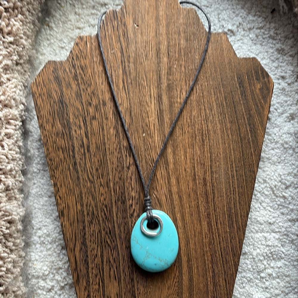 Turquoise Adjustable Length Pendant Necklace